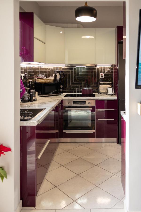 "Elegance" Central Luxury Apartment 피레아스 외부 사진