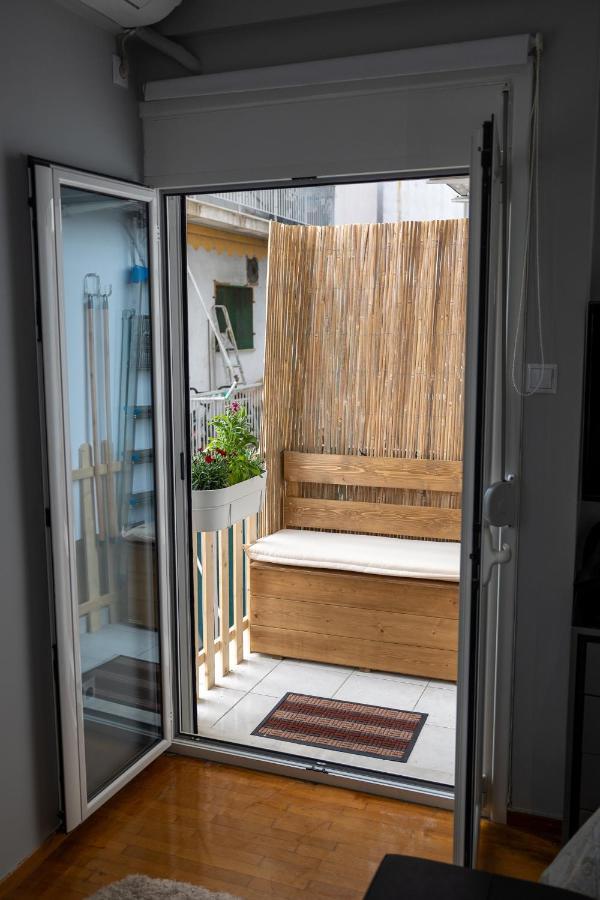 "Elegance" Central Luxury Apartment 피레아스 외부 사진