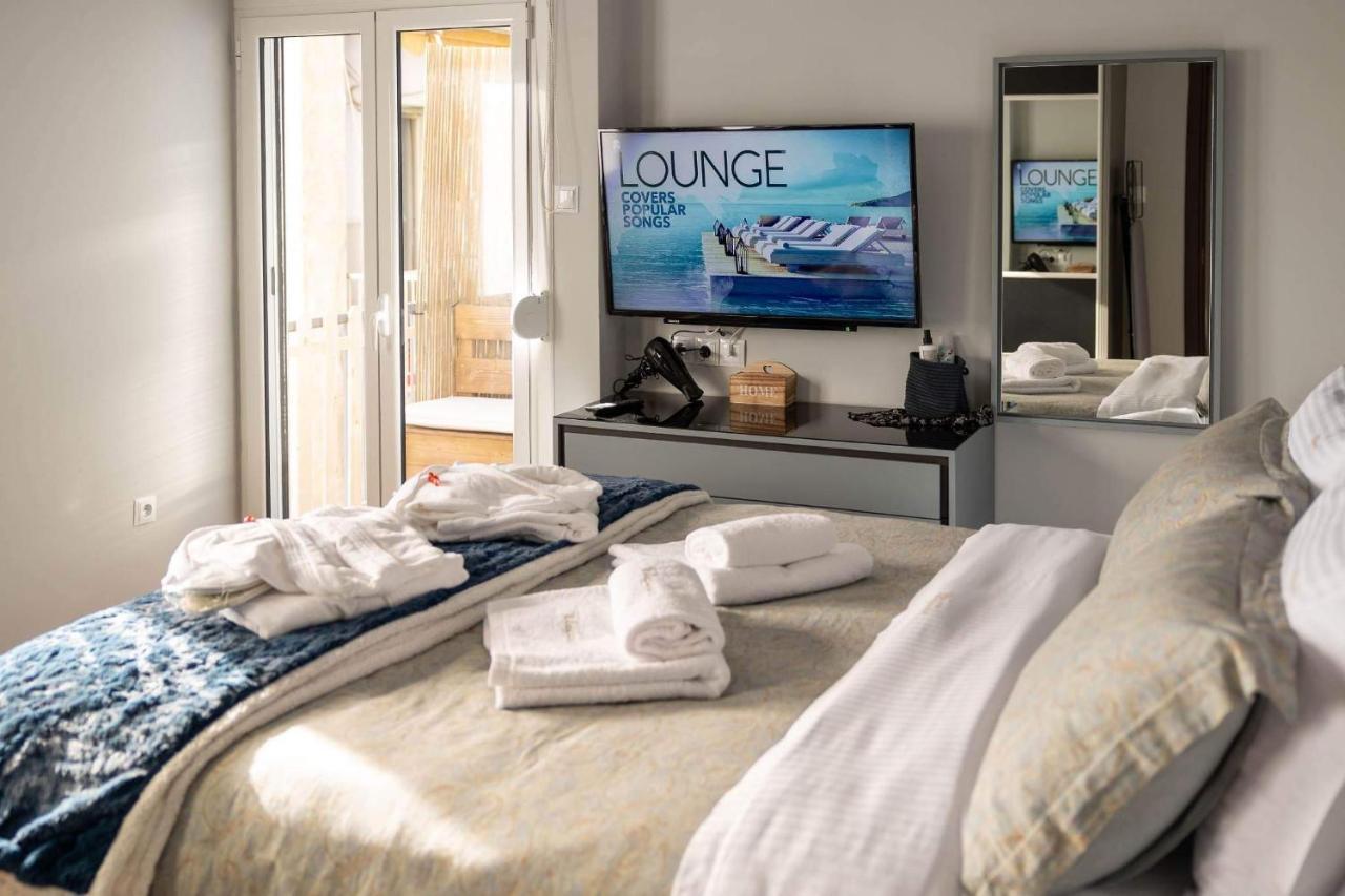 "Elegance" Central Luxury Apartment 피레아스 외부 사진